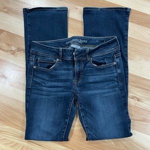 American Eagle size 8 long super stretch jeans